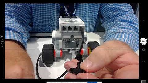 Connecting the light sensor to your Robot