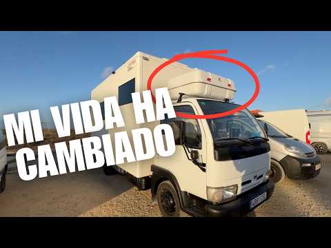 I never imagined I had so much stuff | Organizing my camper van, kitesurfing gear