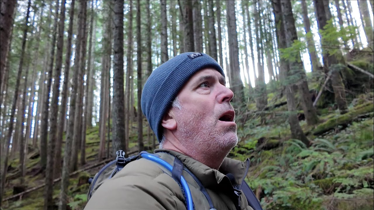 He was only 14 when two monster BIGFOOT stood 30ft away and immobilized him. This video is CRAZY !!!