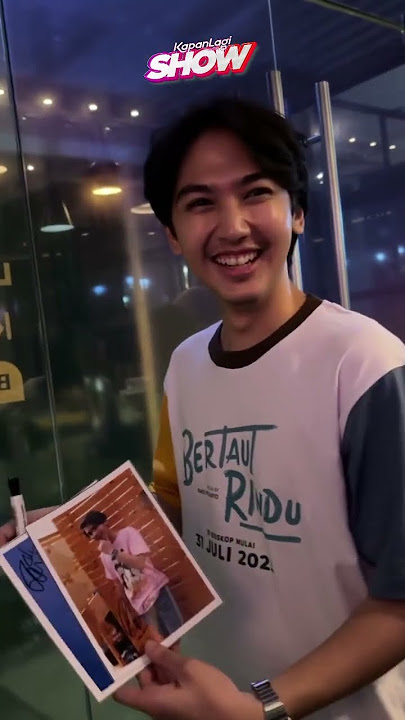 Minta Ari Irham Tanda Tanganin Foto Jadulnya! #KapanLagiFotoJadul