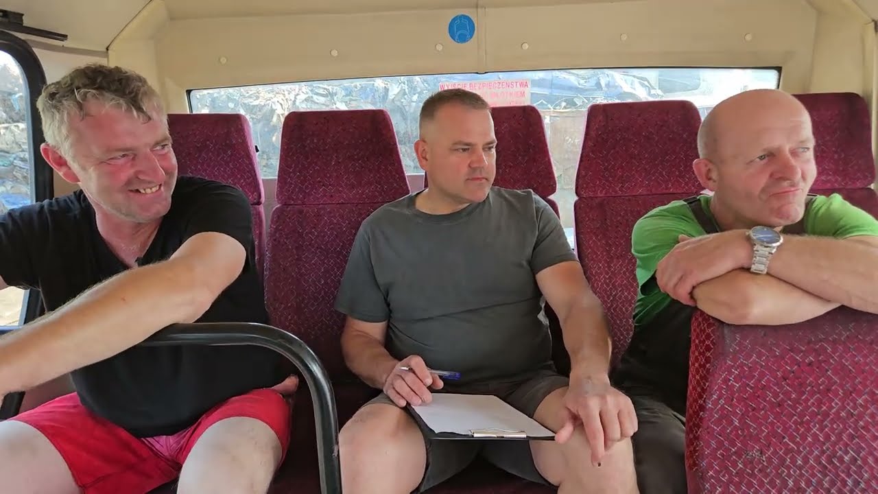 Wspomnienia w autobusie.