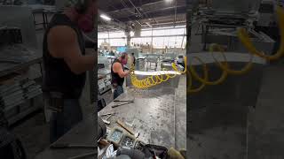Ogee offset duct fabrication. Union shop #sheetmetal #ductwork #tinknocker Wealth