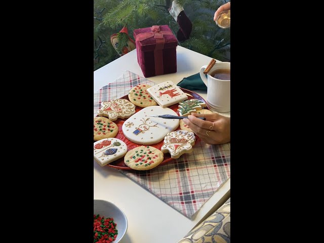 Behind the Scenes: Noël Collection Cookies class=
