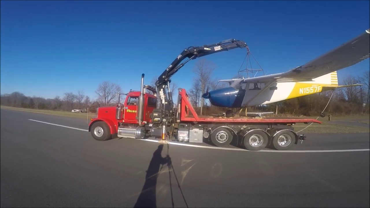 Aircraft recovery of a Cessna 185 Skywagon
