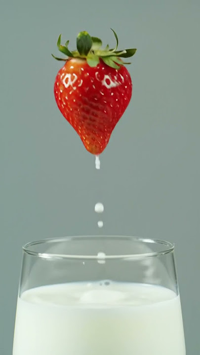 Strawberry Milk Crown 🍓👑 - Hypnotic Ultra Slow Motion!