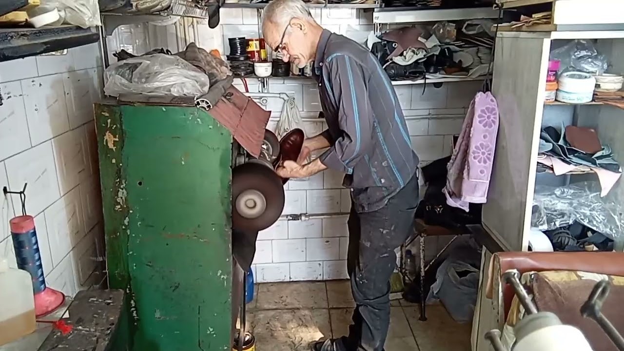 ShoePolishing Dress Shoes for Days That Will Never Return