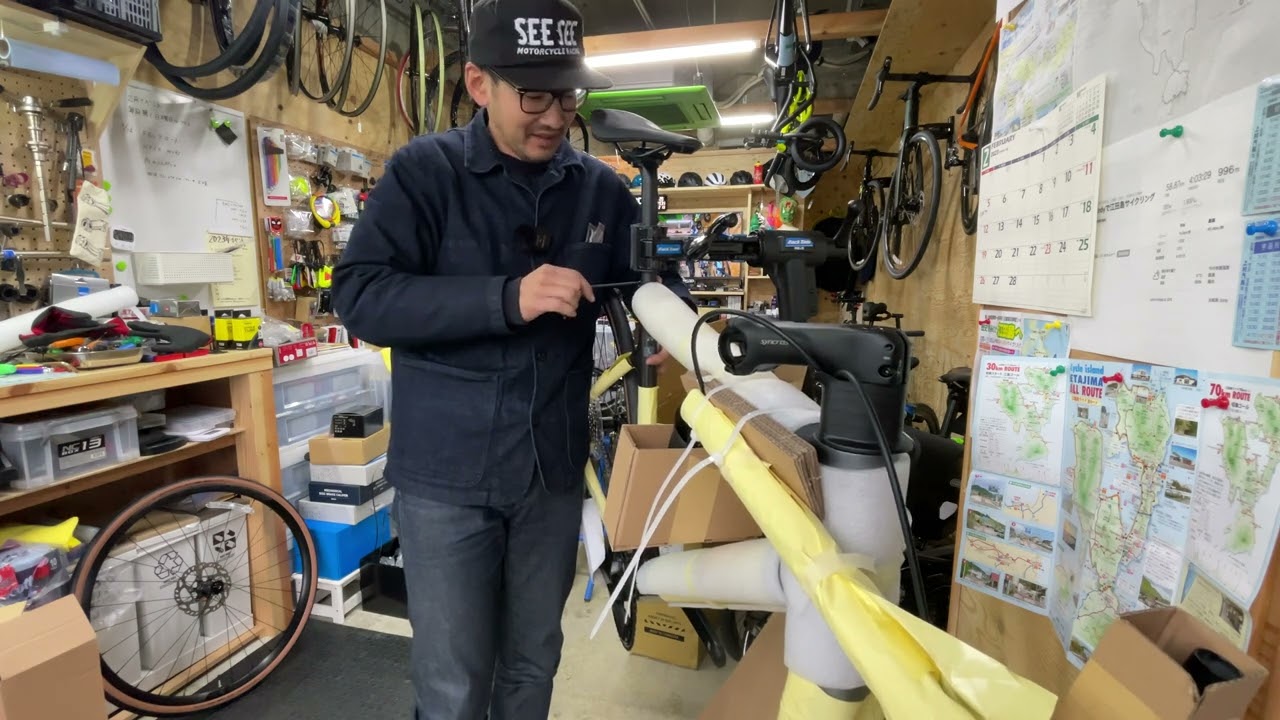 開封・組立動画】自分用のカーボンロードバイクが入荷しました