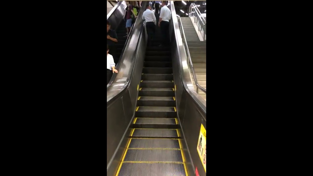 From Tanjong Pagar MRT to International Plaza