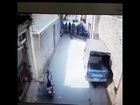 امشي تحت الحيط هههه مثل لازمك تنحيه من راسك ههههههههههههههه