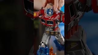EPIC $400 Transformers Optimus Prime Unboxing!
ORDER NOW: https://side.show/ironoptimus
Sideshow and Iron Studios are proud to announce the latest from the Demi Art Scale line - the Optimus Prime 1:20 Scale Statue!
From Transformers, this Demi Art Scale Statue is limited edition, highly detailed, and hand-painted.
Transformers fans, dont miss your chance to add this Optimus Prime collectible to your Transformers collectibles display!
CONNECT WITH US ON SOCIAL MEDIA:
TikTok → https://side.show/TikTok
Instagram → https://side.show/Instagram
Facebook → https://side.show/Facebook
YouTube → https://side.show/YouTube
Twitter / X → https://side.show/Twitter
Pinterest → https://side.show/Pinterest
Daily Podcast → https://side.show/PoppoDCast
JOIN OUR POP CULTURE COMMUNITIES
Facebook Group → https://side.show/LetYourGeekSideshow
Social Network → https://side.show/OneOfUs
Discord → https://side.show/Discord
Dont have a Sideshow account yet?
Sign Up: https://side.show/SignUp
We giveaway hundreds of dollars of products a month!
View current giveaways: https://sideshow.com/contests
Get deals and discounts texted to you!
Sign Up: https://side.show/sms
Keep up with the latest Sideshow news!
Sign Up: https://side.show/newsletter
#transformers #optimusprime #unboxing #ironstudios #sideshow #sideshowcollectibles EPIC $400 Transformers Optimus Prime Unboxing!