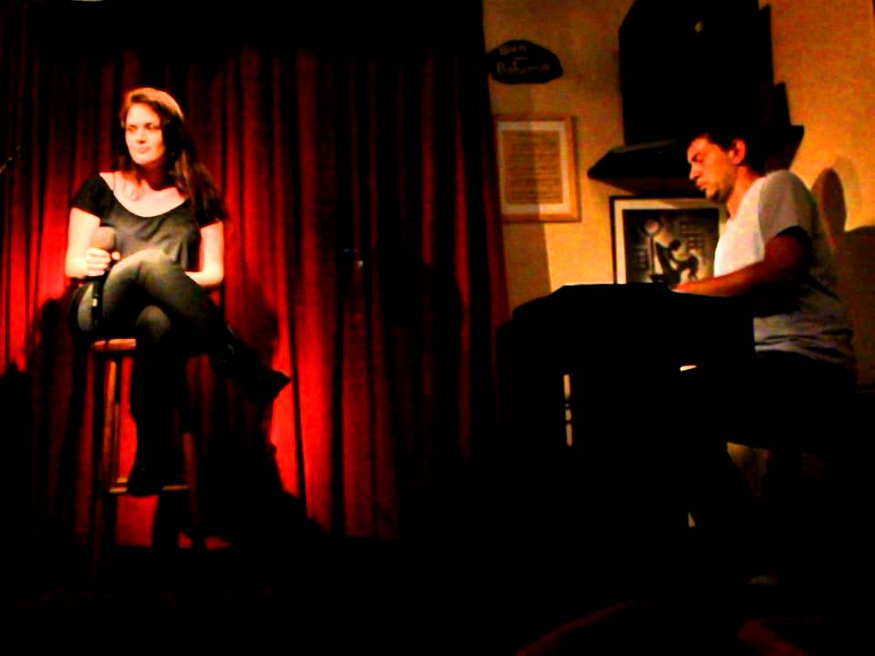 lunarly Agustina Cuello & Franco Polimeni