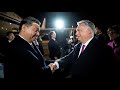 Besuch in Budapest: Xi Jinping wird von Viktor Orbán empfangen