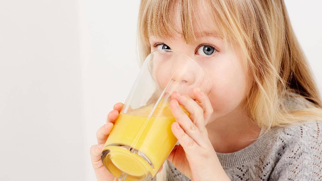 What's the Healthiest Kind of Juice for Kids? - YouTube