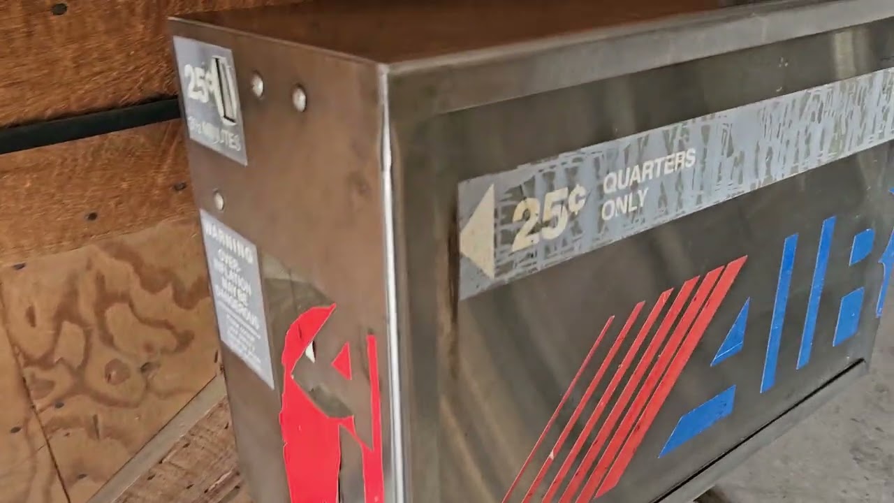 For Sale Working Gas Station Air Meter Pump Compressor Tireflator Coin-Op