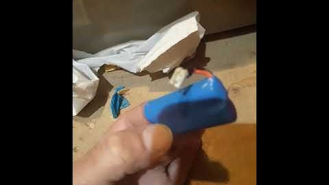 MTH Amtrak F59PH battery vs BCR battery acid fried 3 boards BCR 0