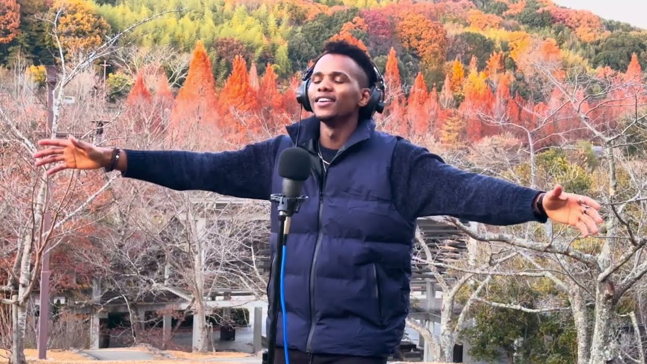 Watch Magobo (Simon Chimbetu) - Bless’ (Park performances with Bless’ ep.2) on YouTube Watch Magobo (Simon Chimbetu) - Bless’ (Park performances with Bless’ ep.2) on YouTube