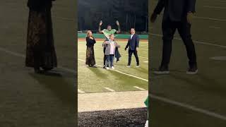 Georgia homecoming king gives his crown to team's top fan