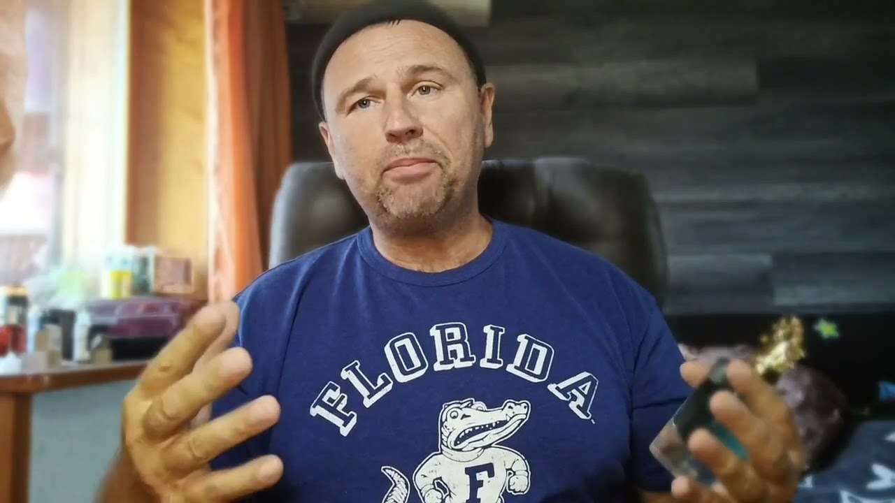 FRAGRANCE WORLD BLAZING. (PENHALIGON S BLAZING MR. SAM) Опять👍.