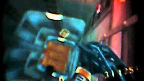 Half life Object boosting in blast pit at first map