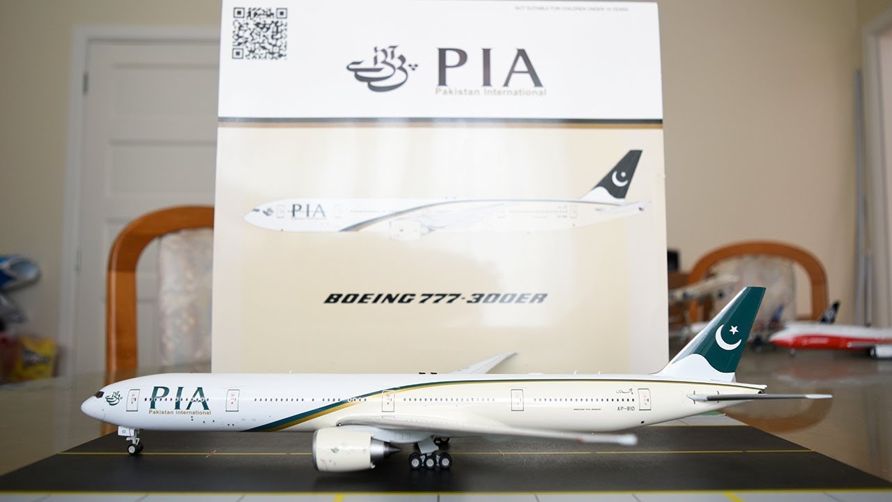 Inflight 200 Pakistan International Airlines 777-300ER Unboxing