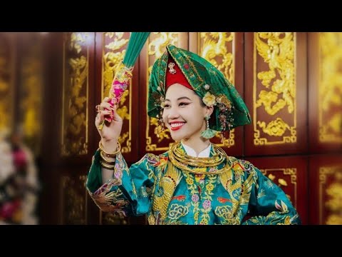 Video Chầu Đệ Nhị Thượng Ngàn , Thanh Đồng Trần Thị Thu . - youtube