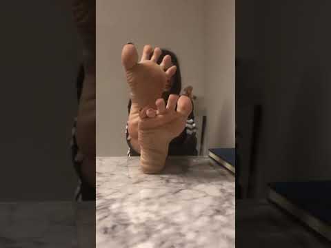 Cuban Teen Melany Amira Has Perfect Feet And Soles