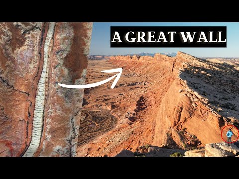 America's Great Sandstone Wall