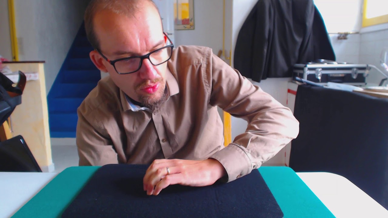 Coins Through Table (Han Ping Chien)