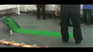 発明展　ゴルフパット練習補助具