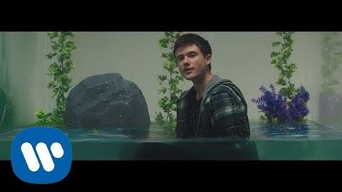 Alec Benjamin - Mind Is A Prison [Official Music Video]