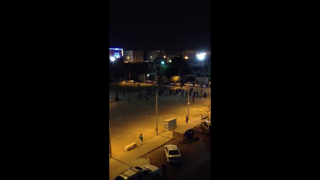 مضاربة اكثر من ٤٠ شخص في جدة