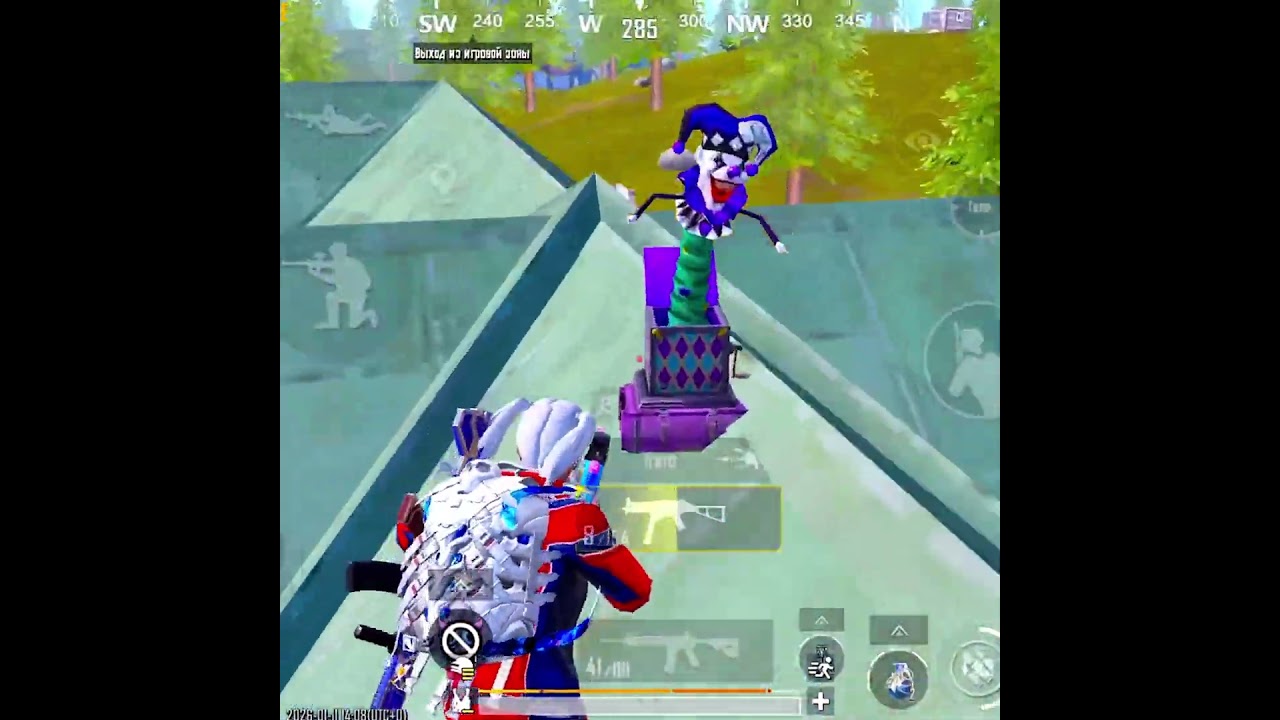 Интересненький клатчик получился 😌