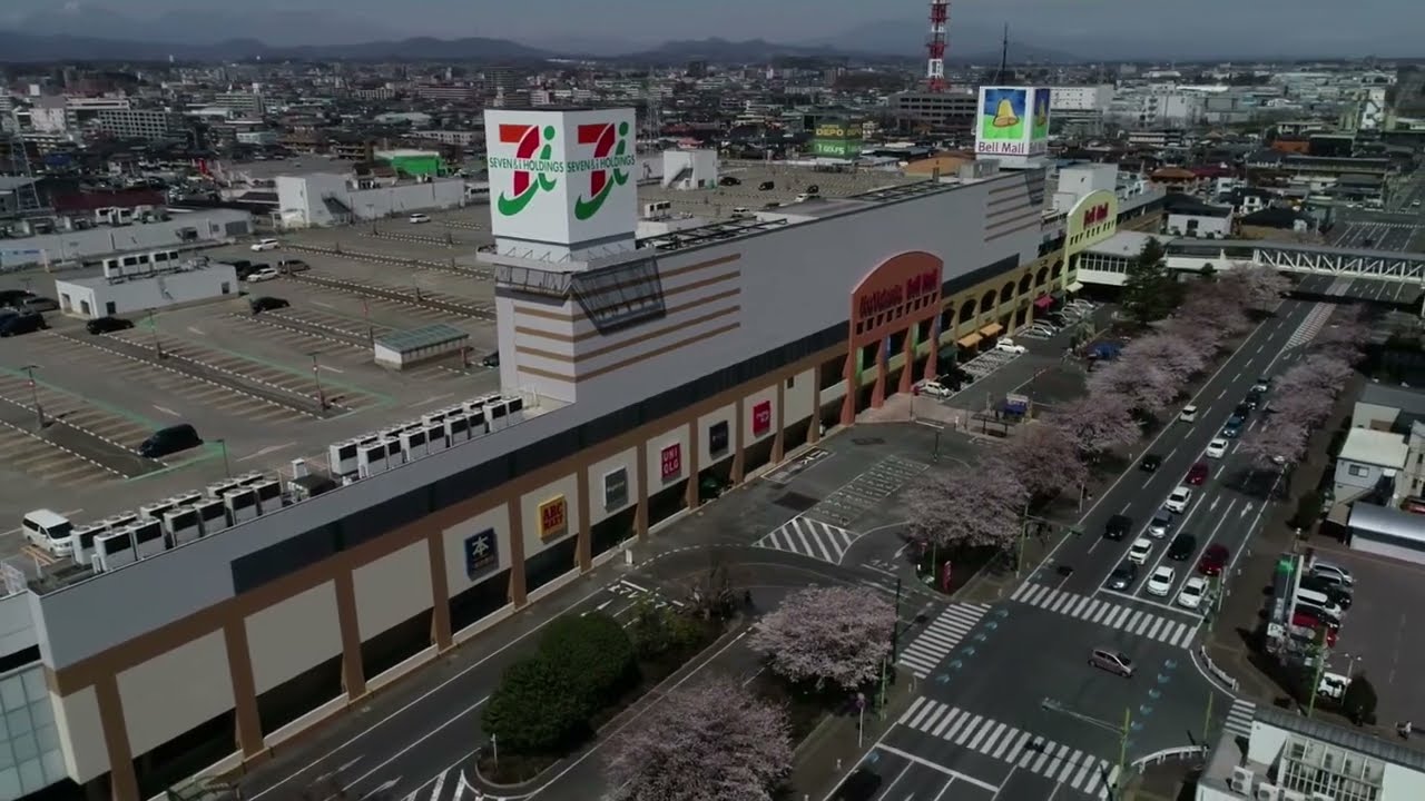 【空撮】ショッピングモール ベルモール