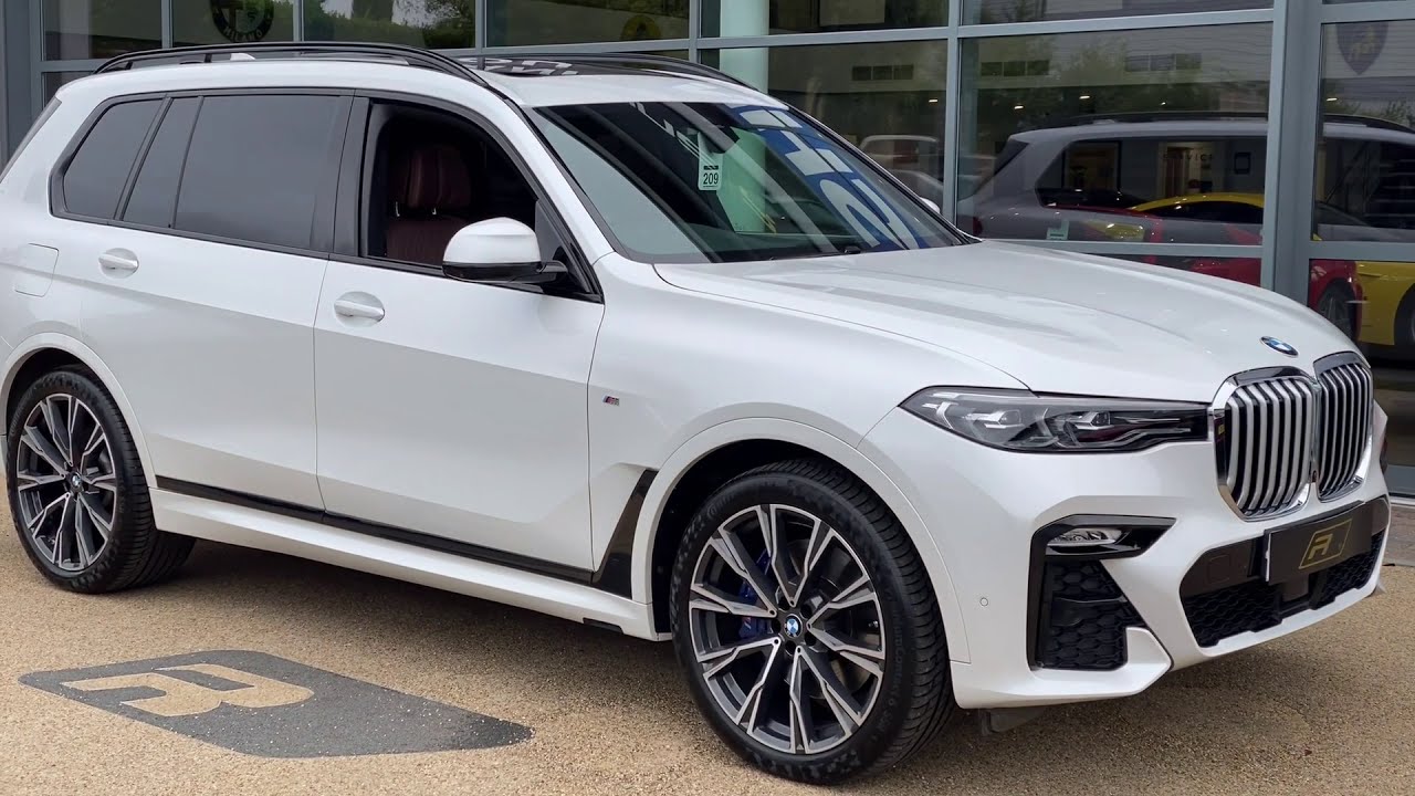Bmw x7 red