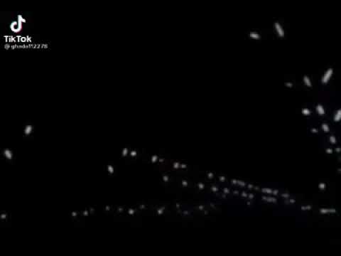 وصفك بدر عبد المحسن وقال لو تشبهين الورد يبقى اختلاف الورد يذبل وانتي دايم فاتنهه 