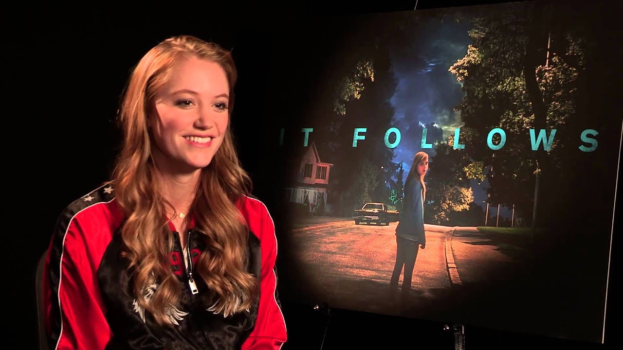 Maika Monroe 'IT FOLLOWS' movie interview YouTube