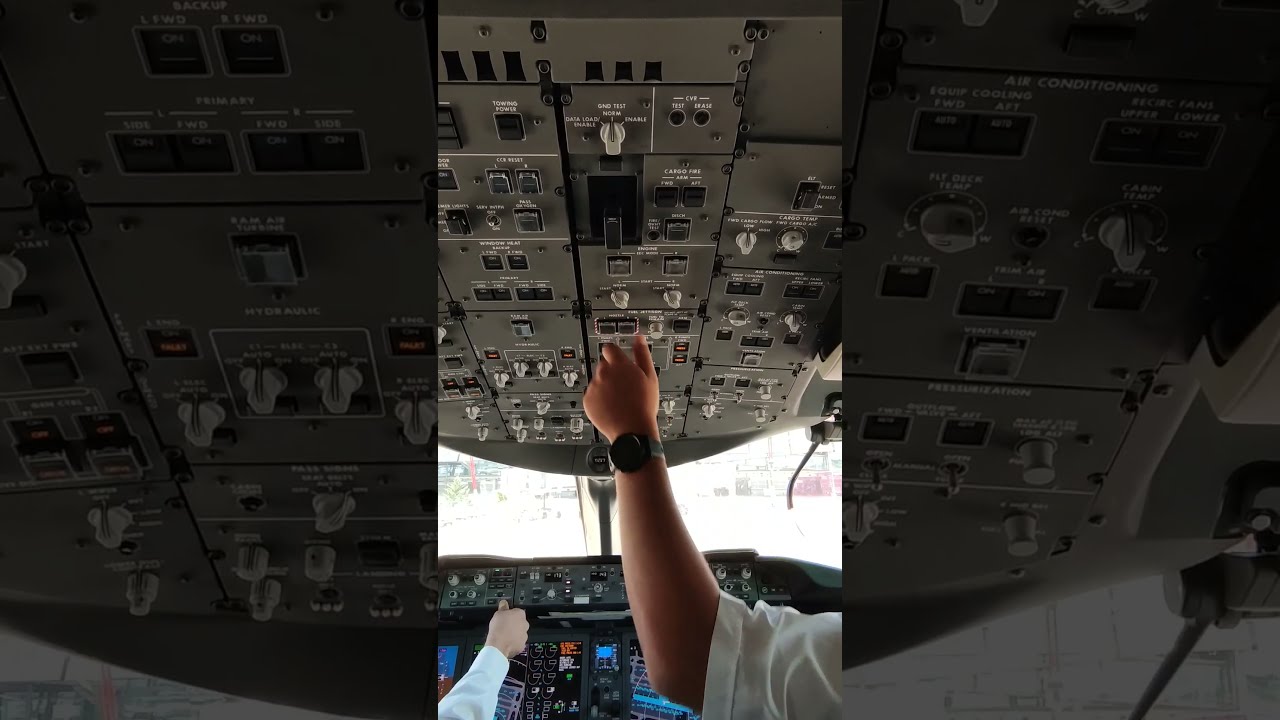 How To Start A Jet Engine Boeing 787 