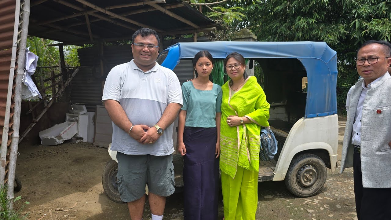 Meeting Moirang Auto 🛺 Girl 👧 | Sister Racy Free da Medical Course tamba Bhubaneswar Chatlagani