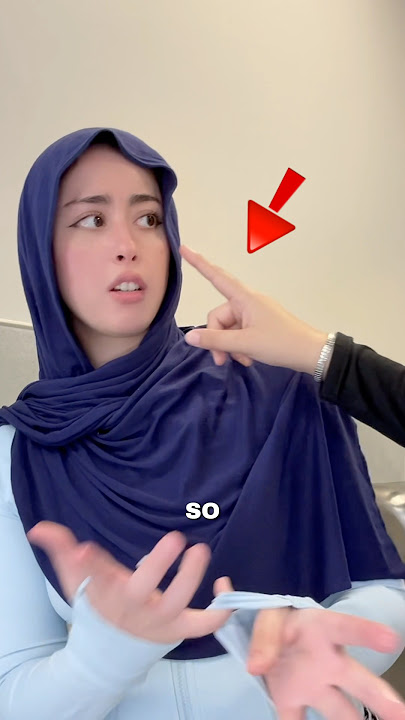 Karen harasses hijabi in gym bathroom 🥲