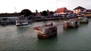 AKUNG RONGGO AHIR PERJALANAN TIBA DI PELABUHAN KALIANGET SUMENEP MADURA