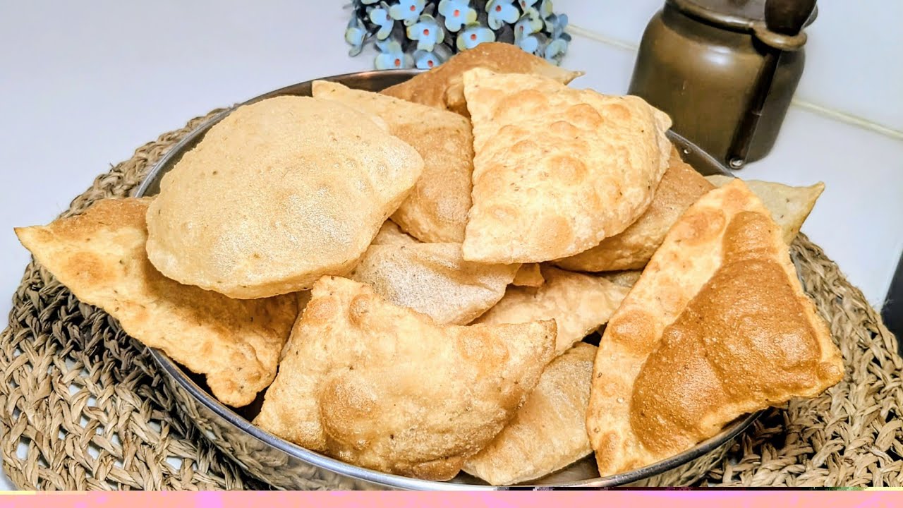 Crispy Ajwain/ Carom seed / Ayamodakam puri.