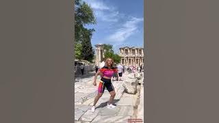 ZUMBA MEGAMIX 89 | ZIKI ZIKI | MOMBAHTOON | CHOREO BY RIDA SETIANI