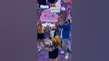 🌟THE GOLD!!! #aphmau #aphmaucrew #foryou #shorts #vidcon #vidconan24 #cottoncandyky_playz