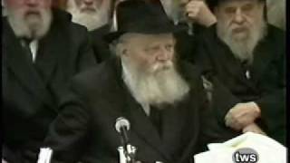 Nigun Hitvaadut with the Rebbe