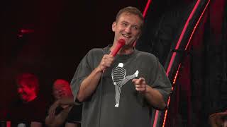 Ari Matti Performs For Theo Von Jelly Roll Kill Tony