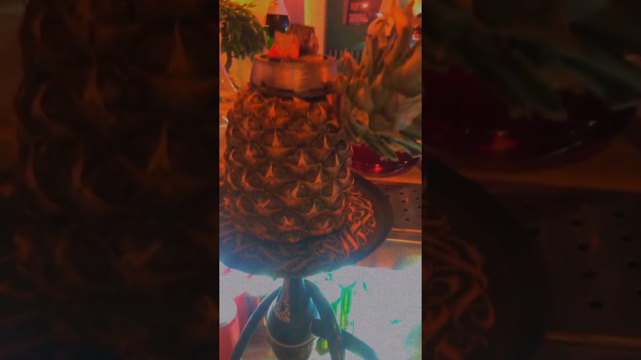 hookah on pineapple
