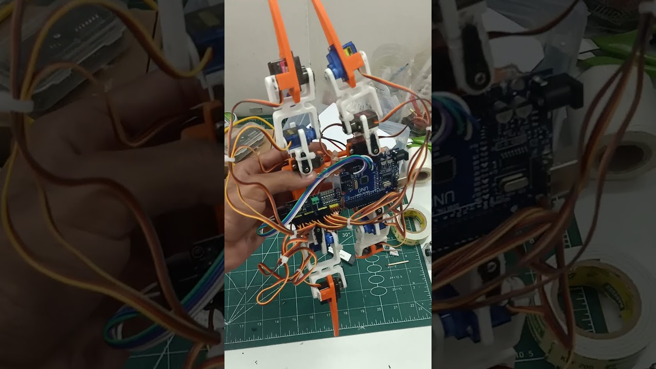 Arduino Multi-Servo Robot Build – Testing the 3D Printed Mechanism 🔥🤖