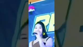 Terdiam  Sepi  Bunga Permata