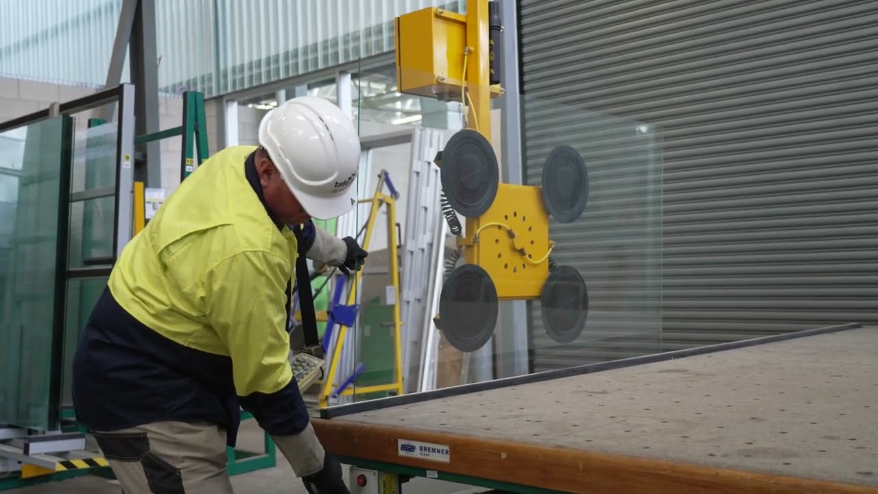 Study Glass and Glazing at TAFE SA
