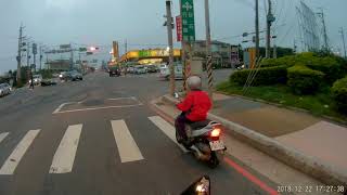 2018-12-22 民生路跟國際路一段路口車禍備份